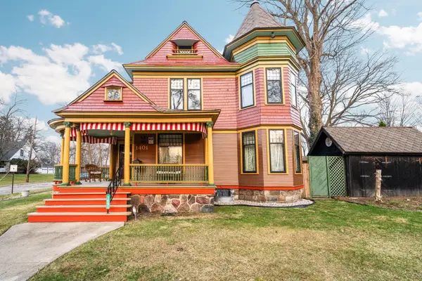 1401 Greenwood Avenue, Jackson, MI 49203