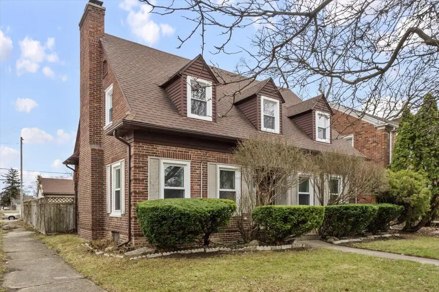 16210 Ashton Avenue, Detroit, MI 48219 - #3