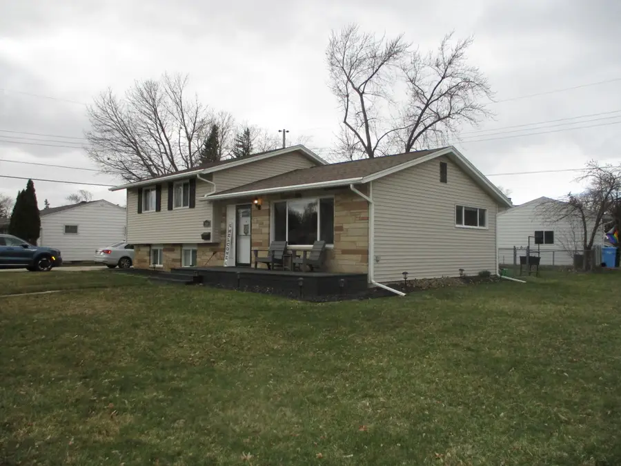 1604 Peggy Place, Lansing, MI 48910 - #2