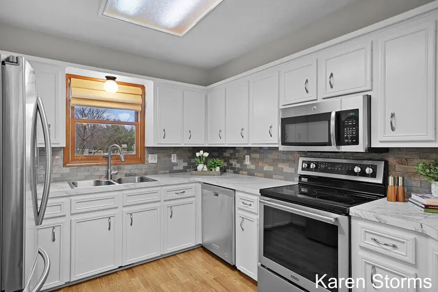 7454 Pheasant Run Drive, Hudsonville, MI 49426 - #3