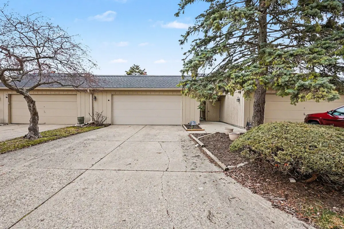 42565 Eldon Avenue #56, Clinton Township, MI 48038 - #1