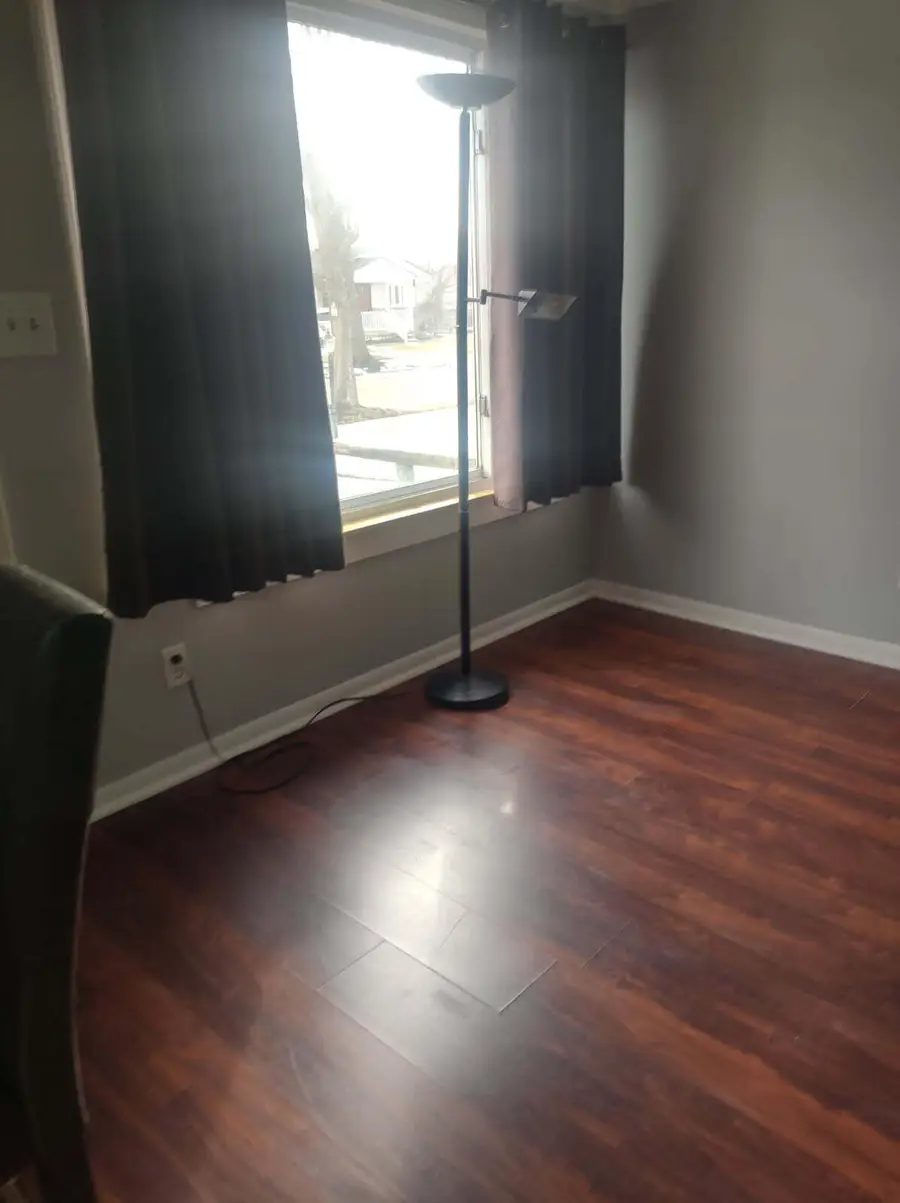 5136 Cornell Street, Dearborn Heights, MI 48125 - #2