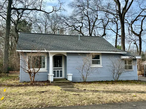 14974 Groesbeck Street, Grand Haven, MI 49417