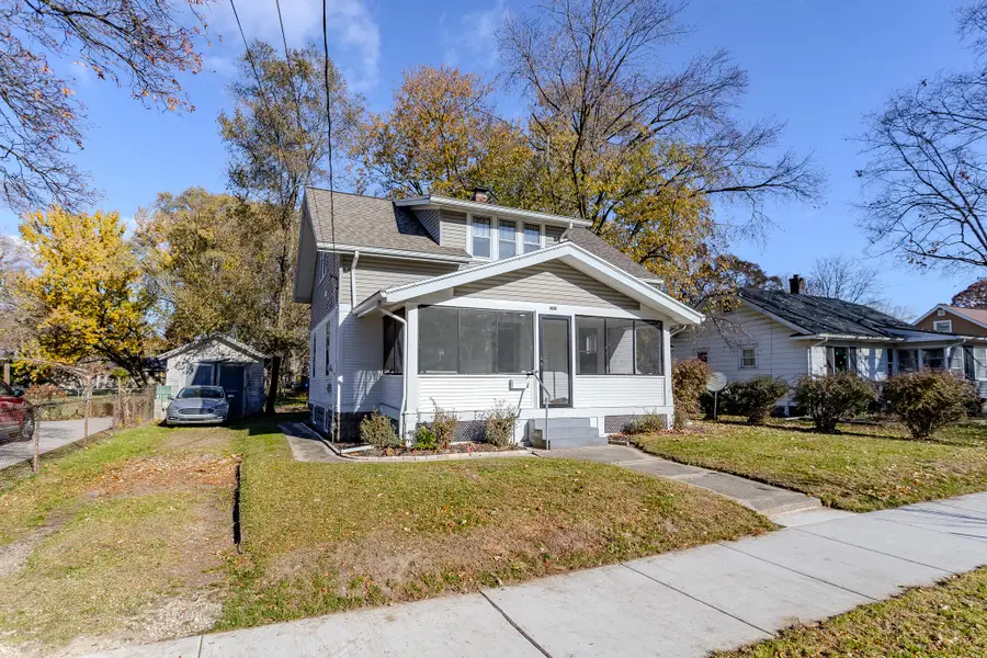 307 Ridgewood Street Se, Grand Rapids, MI 49548 - #2