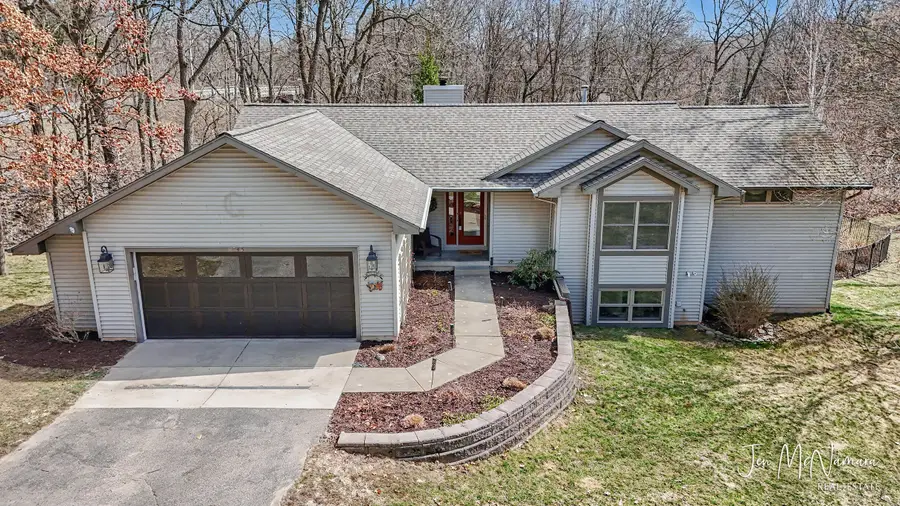 7245 Packer Drive Ne, Belmont, MI 49306 - #2