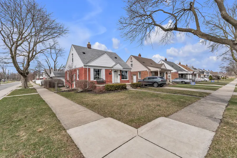 3370 Smith Street, Dearborn, MI 48124 - #2