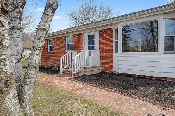 4284 Plymouth Avenue Se, Grand Rapids, MI 49508