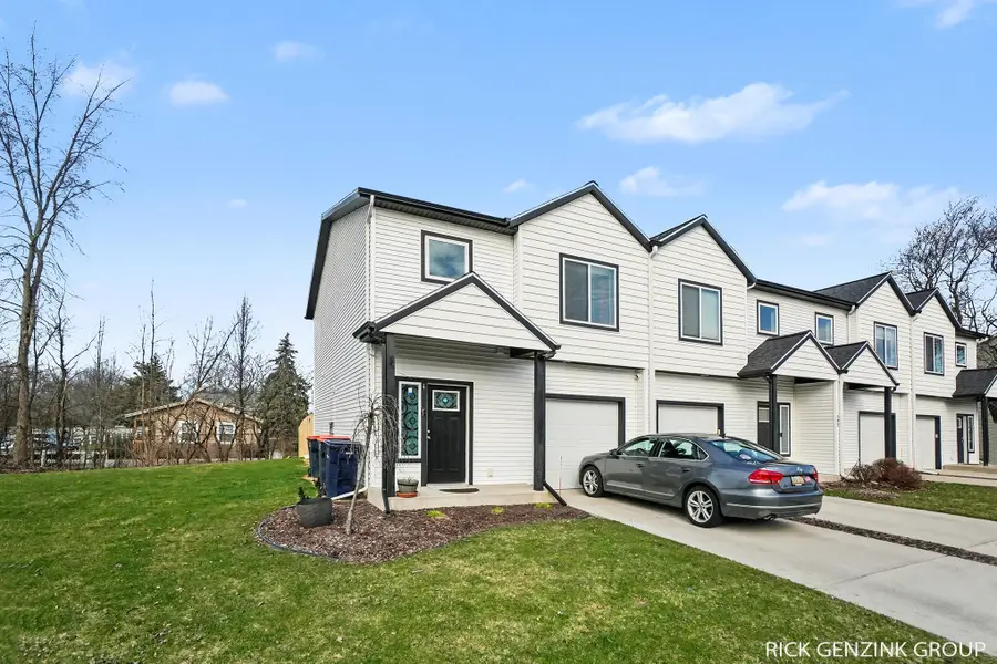 392 Harbor Town Court #4, Holland, MI 49423 - #2