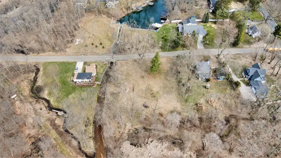 11654 E De Avenue, Richland, MI 49083 - #2