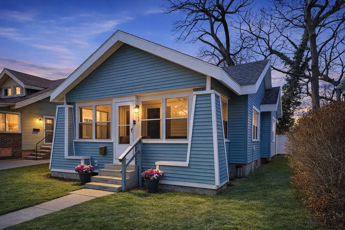 1743 Paris Avenue Se, Grand Rapids, MI 49507 - #1