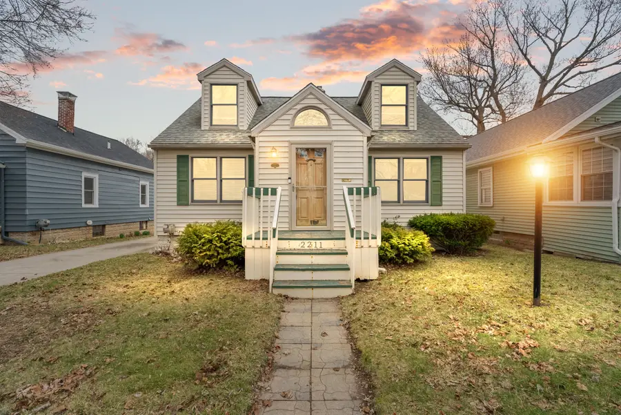 2211 Harding Avenue, Lansing, MI 48910 - #2