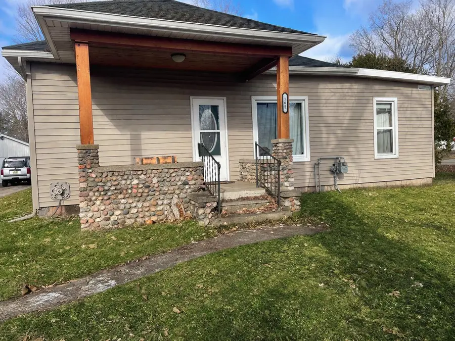 165 S Elm Street, Hesperia, MI 49421 - #2