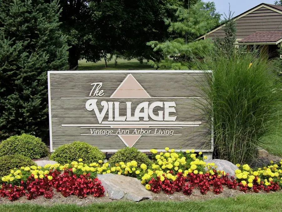 2663 Pittsfield Boulevard, Ann Arbor, MI 48104 - #2