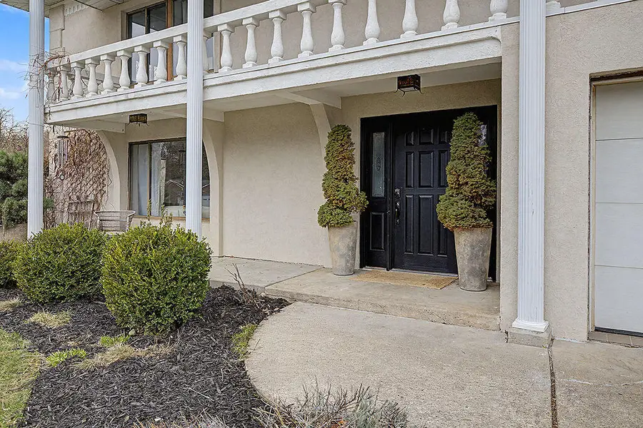 1217 El Camino Drive Nw, Grand Rapids, MI 49504 - #2