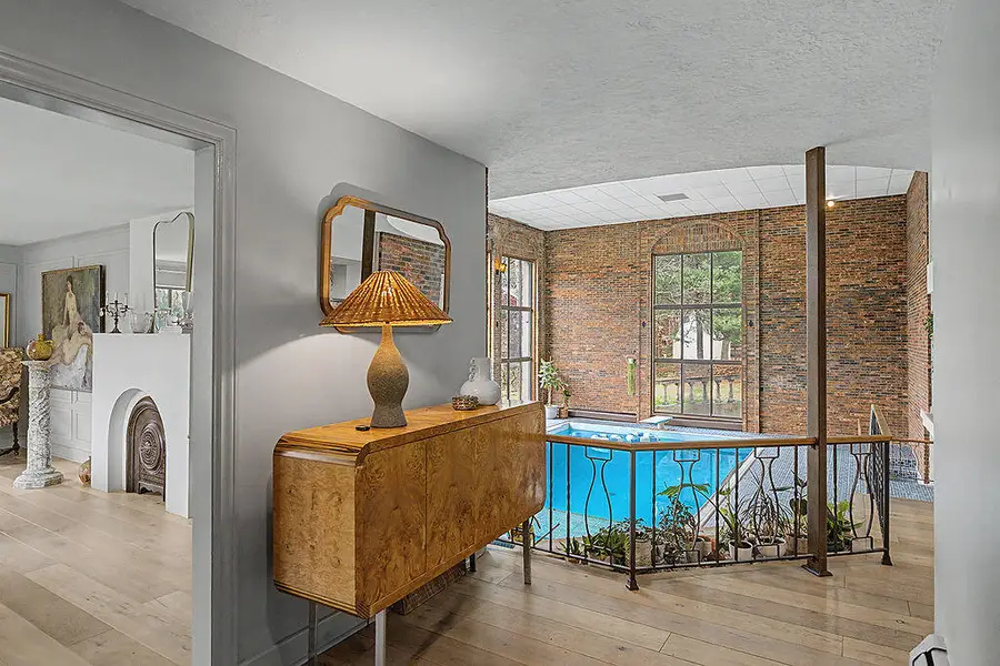 1217 El Camino Drive Nw, Grand Rapids, MI 49504 - #3