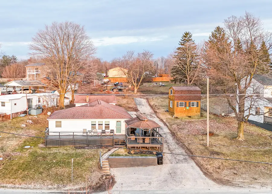 19276 4th Street, Chippewa Lake, MI 49320 - #3