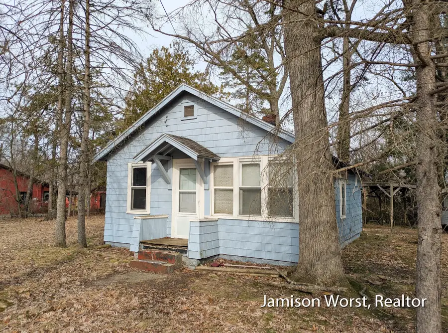 48 S Kenwood Street, Muskegon, MI 49442 - #2