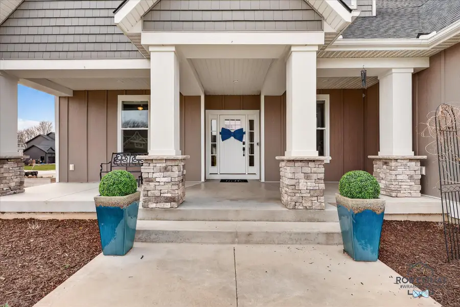 8235 Country Rail Drive Sw, Byron Center, MI 49315 - #2