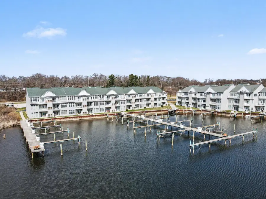 2411 Lake Avenue #45/48, North Muskegon, MI 49445 - #3