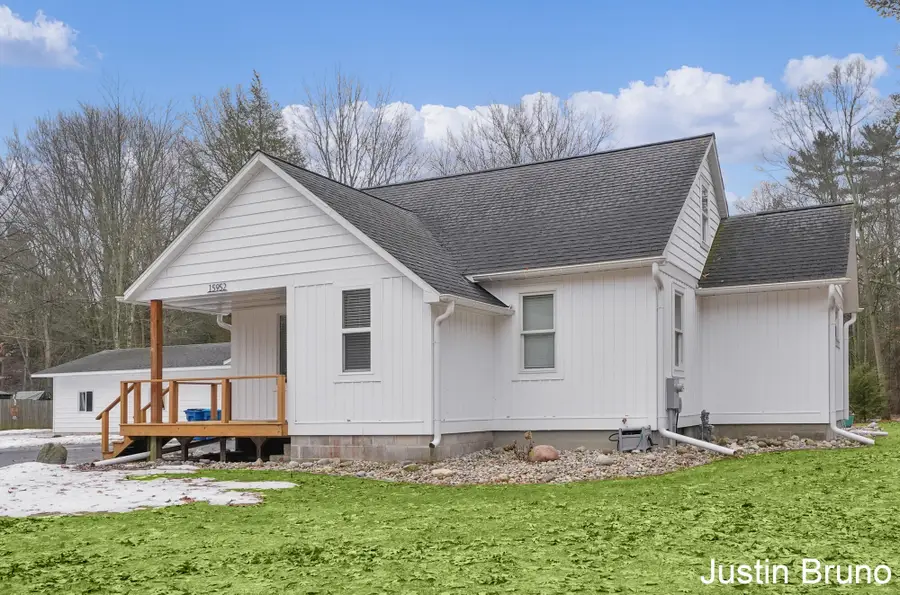 15952 Groesbeck Street, Grand Haven, MI 49417 - #3