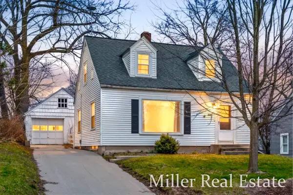 227 W Benson Street, Hastings, MI 49058