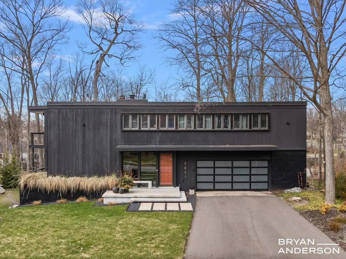 2631 Greentree Drive Se, Grand Rapids, MI 49546 - #1