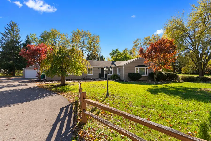 6810 N Territorial Road, Plymouth, MI 48170 - #3