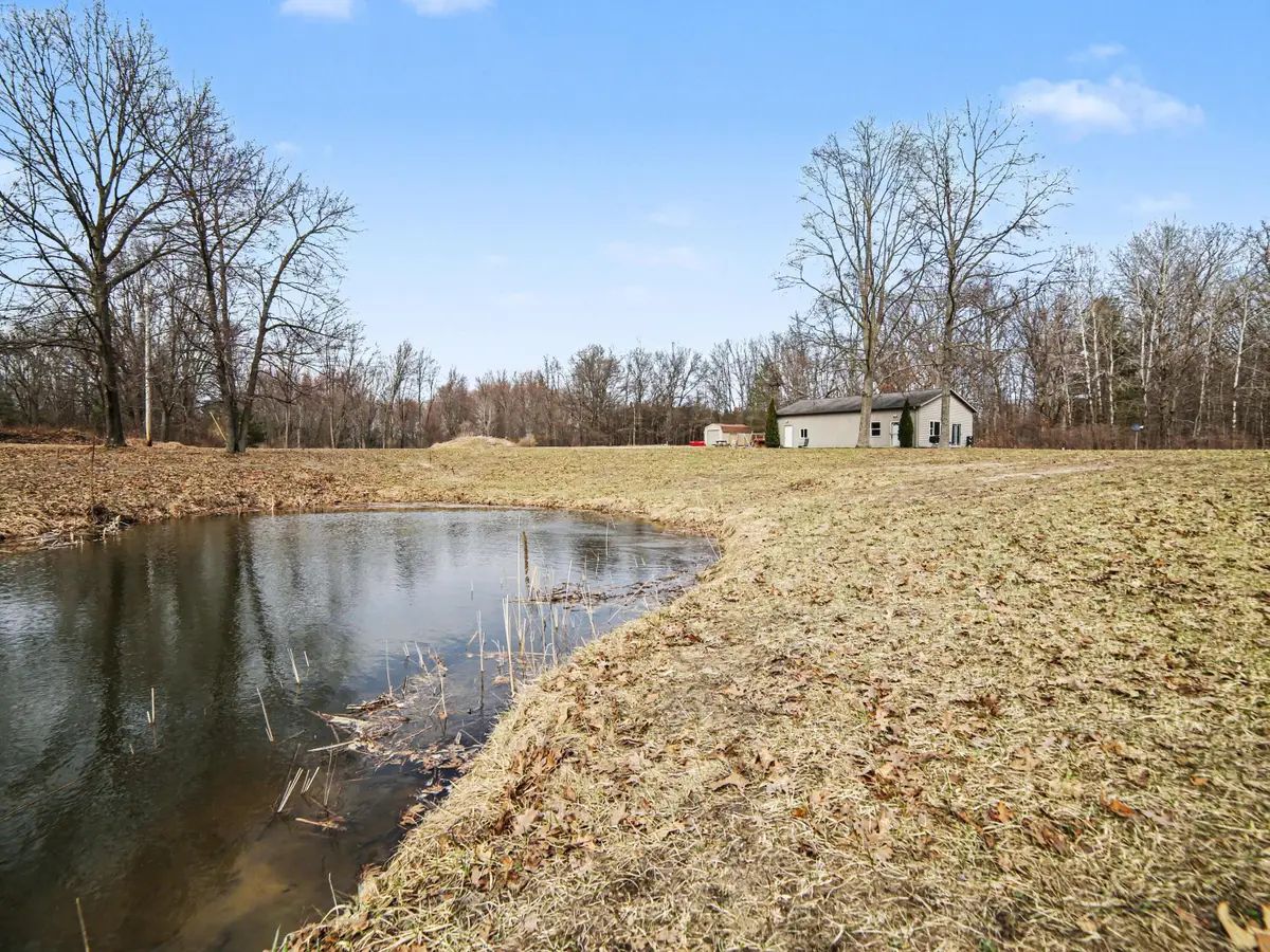 17 W Wilke Road, Rothbury, MI 49452 - #1