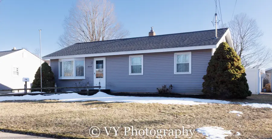 1654 34th Street Sw, Wyoming, MI 49519 - #2