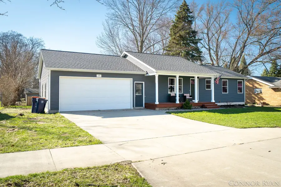 270 Dartmouth Avenue, Holland, MI 49423 - #2