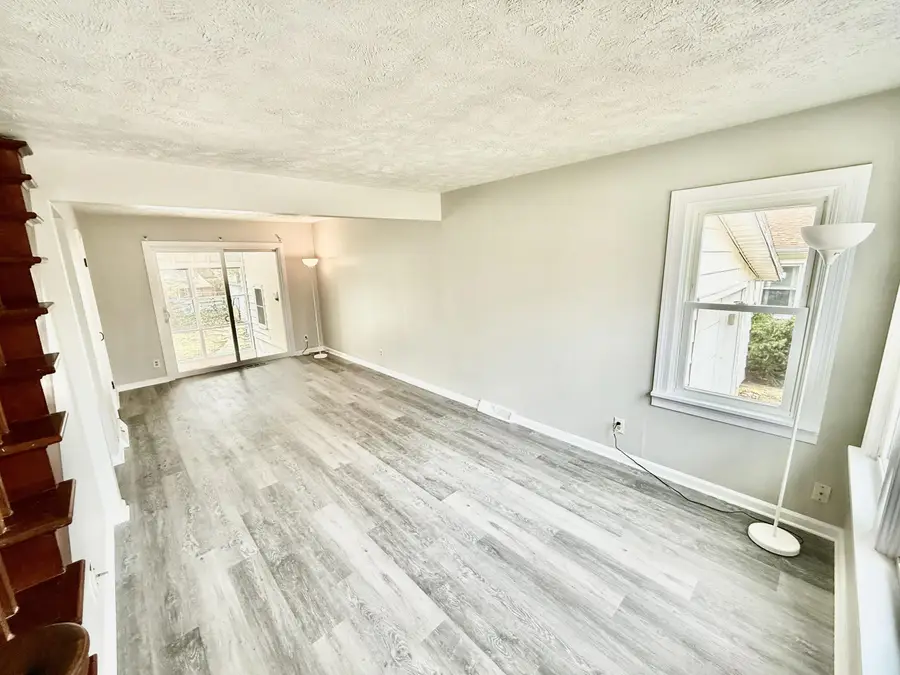 2846 Oak Street, Stevensville, MI 49127 - #3