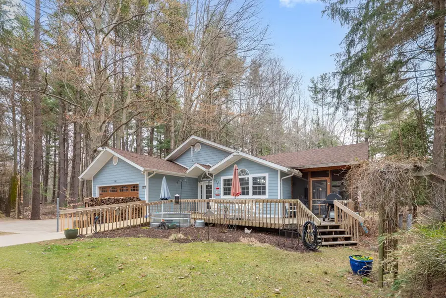 9995 Community Hall Road, Union Pier, MI 49129 - #2