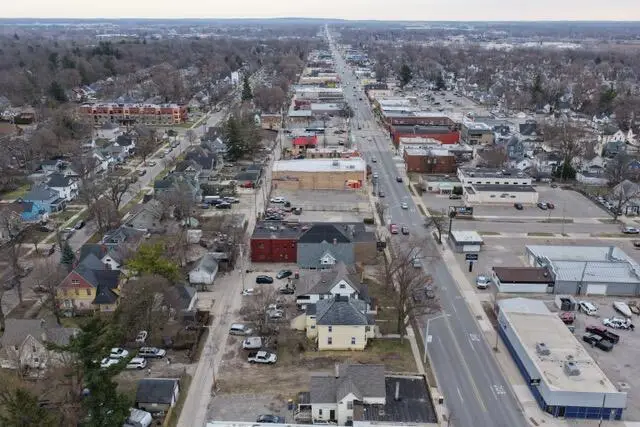 1904 Division Avenue S, Grand Rapids, MI 49507 - #3