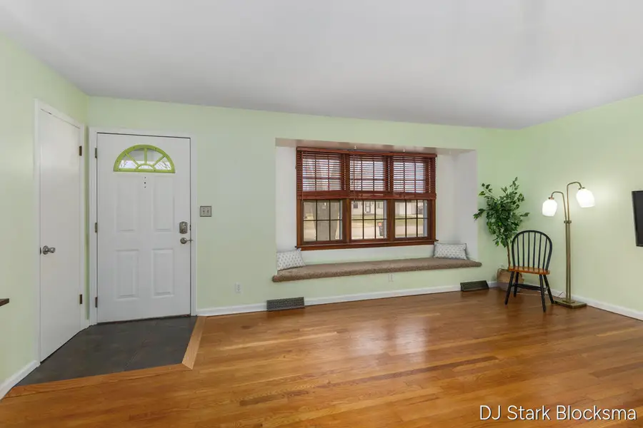 7154 Westwood Drive, Jenison, MI 49428 - #3