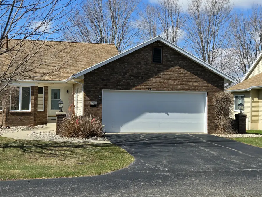 4231 Redbush Drive Sw, Grandville, MI 49418 - #2