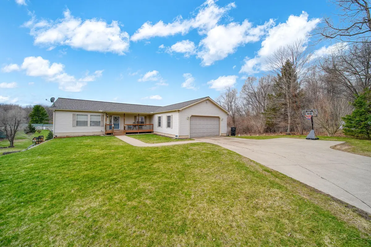 7454 Ann Arbor Road, Jackson, MI 49201 - #1