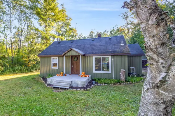 22820 Northland Drive, Paris, MI 49338