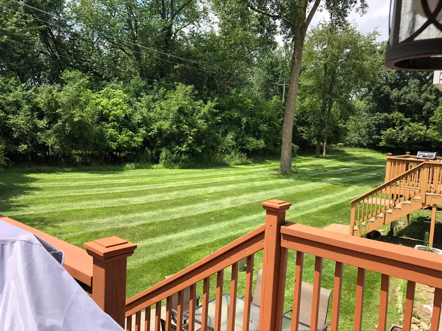 1207 E Oak Drive, Fenton, MI 48430 - #3