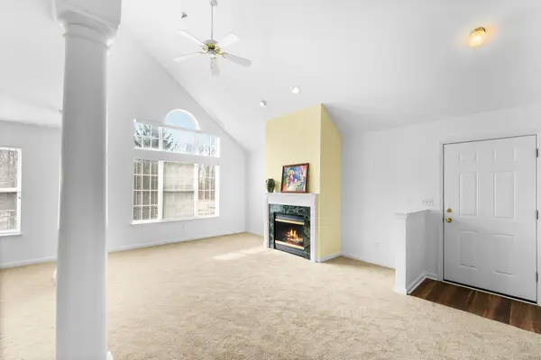 9475 Lakeside Drive, Ypsilanti, MI 48197