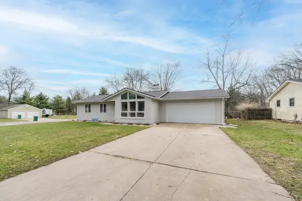 8405 Newells Lane, Portage, MI 49002