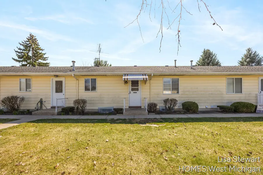 5951 Leisure South Drive Se, Grand Rapids, MI 49548 - #2