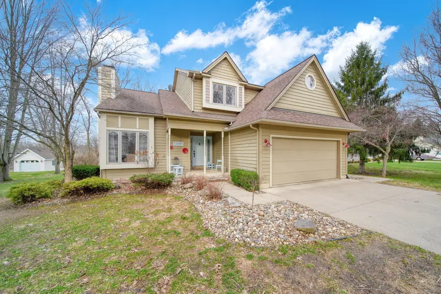 11085 Village Lane, Clinton, MI 49236 - #2