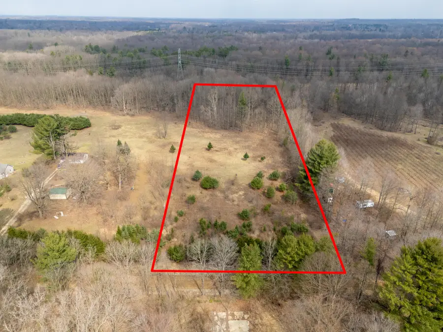 55126 24th Avenue, Bangor, MI 49013 - #2