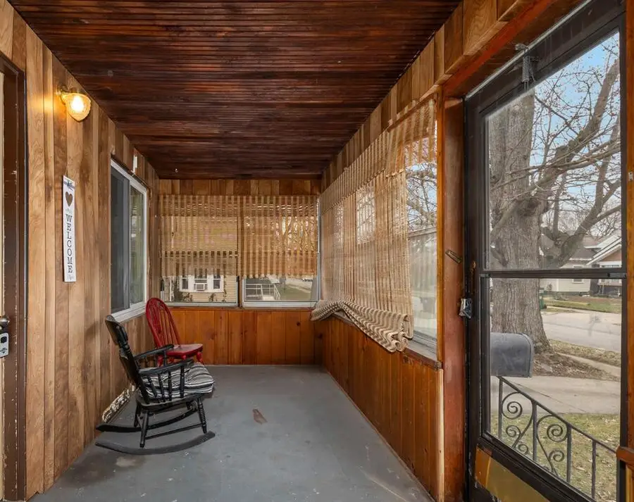 2304 Camden Avenue Sw, Wyoming, MI 49519 - #2