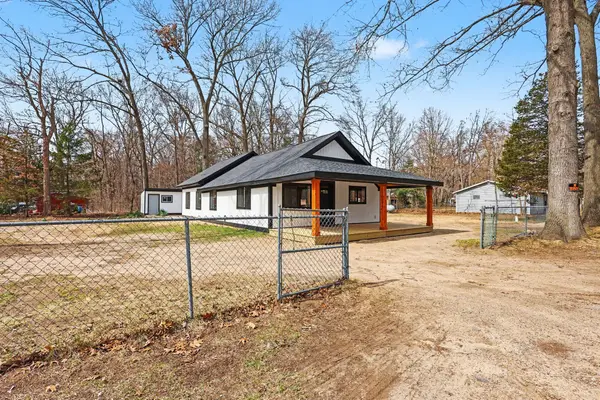 908 Grove Street, Pullman, MI 49450