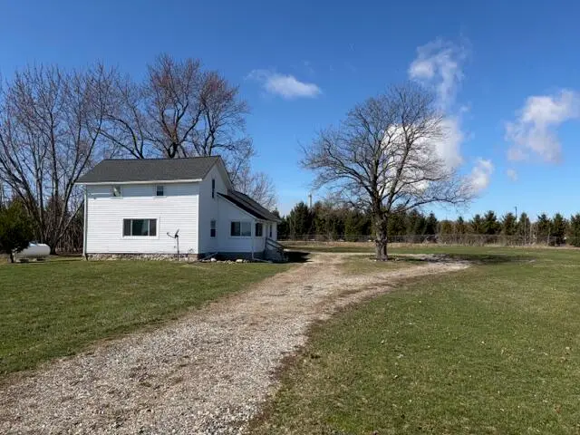 7785 Saddlebag Lake Road, Lake Odessa, MI 48849 - #2