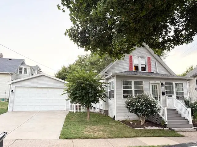 1008 Wayne Street, Saint Joseph, MI 49085 - #1