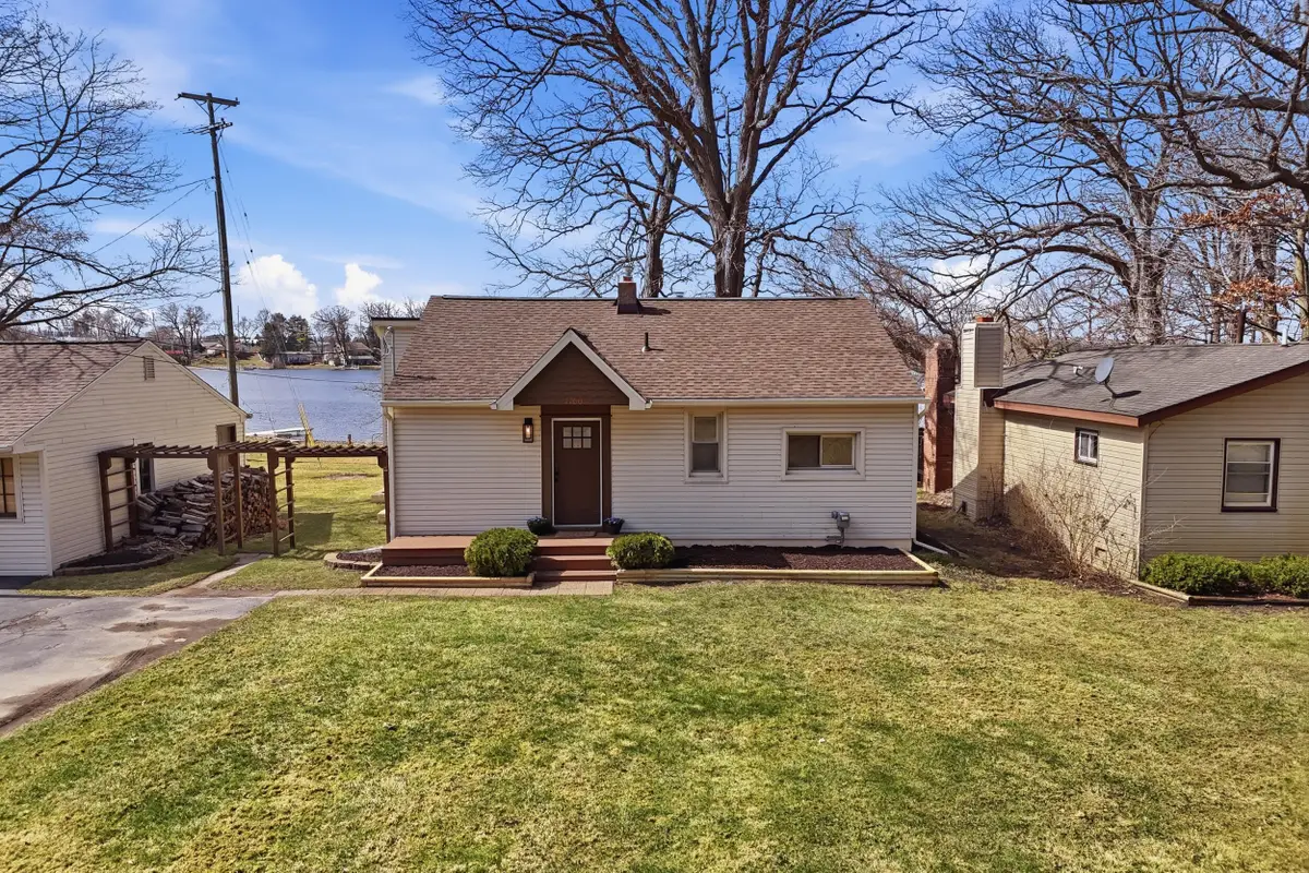 1700 S Hughes Road, Brighton, MI 48114 - #1