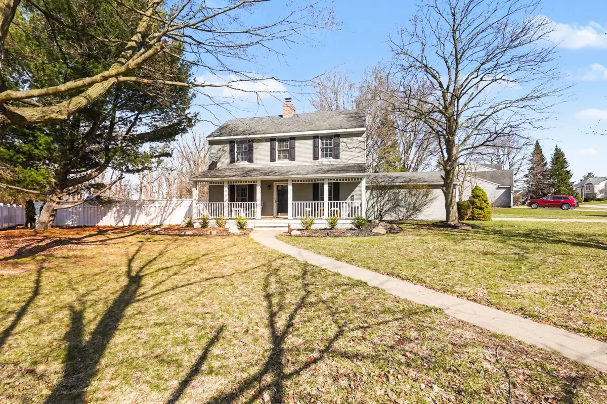 4351 Brookcrest Drive Sw, Wyoming, MI 49418 - #1