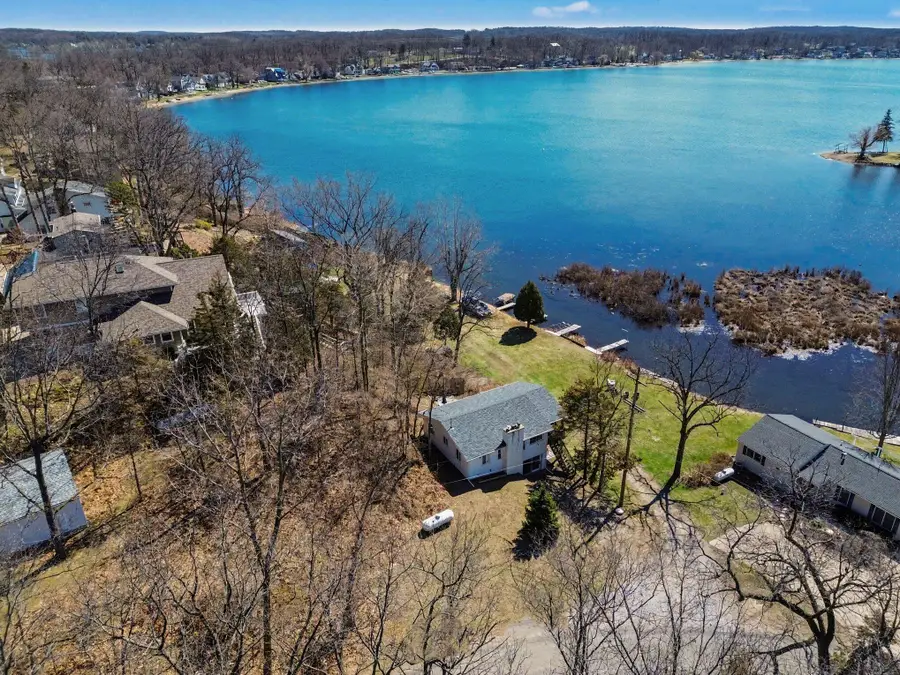 5884 Rays Drive, Onsted, MI 49265 - #3